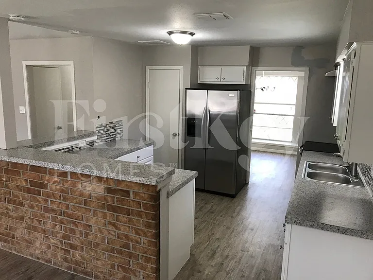 6719 Indian Falls Dr — Photo 9