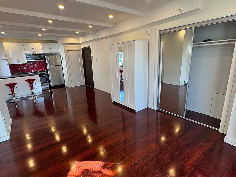 70 Bennington St #3 — Photo 6