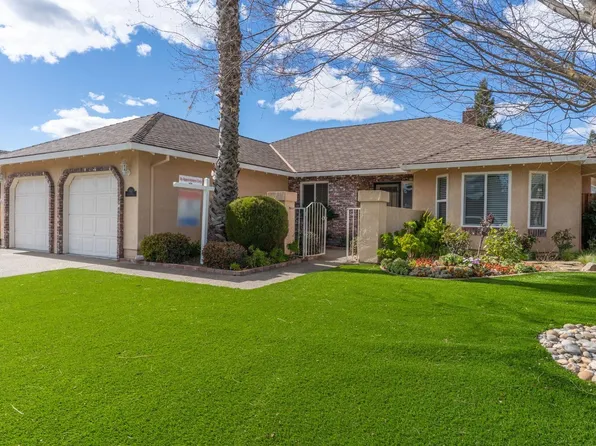 1047 Miwok Dr, Lodi, CA 95240