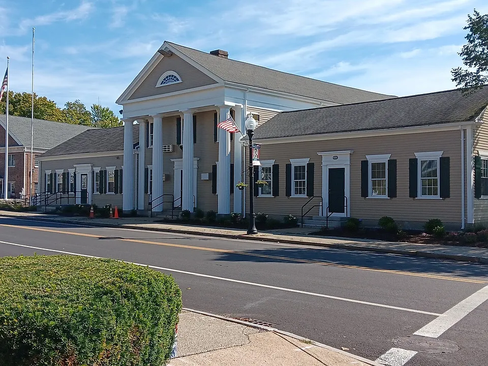 99 S Main St #2