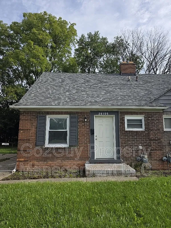 3 bed, 1.0 bath, 850 sqft, $1,325 — Photo 1
