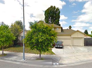 1121 Comalli St, Santa Rosa, CA 95407