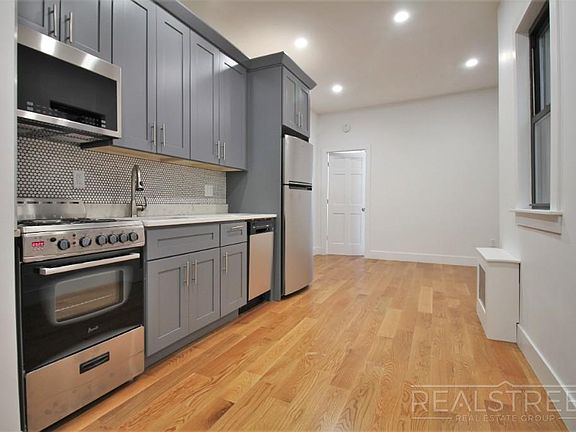 2nd image of 183 7th Ave #8
