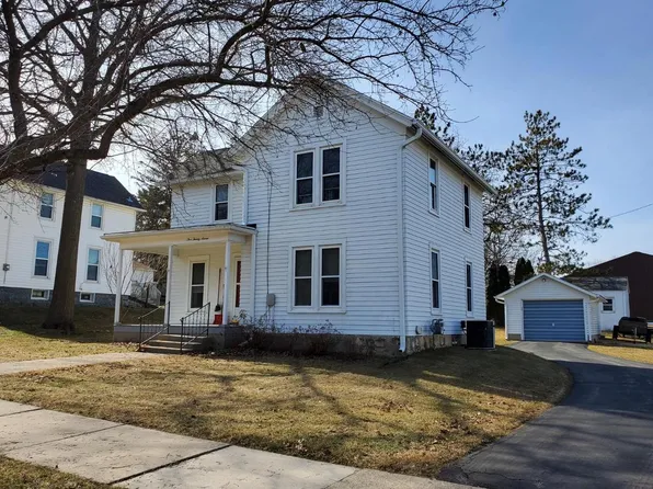 527 16th Avenue, Monroe, WI 53566