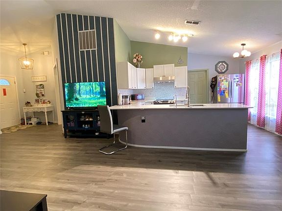 2nd image of 2419 PEWTER COURT