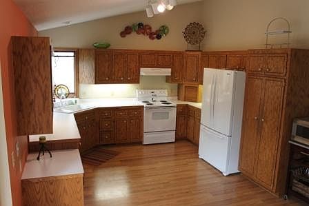 Great Kitchen and Appliances
