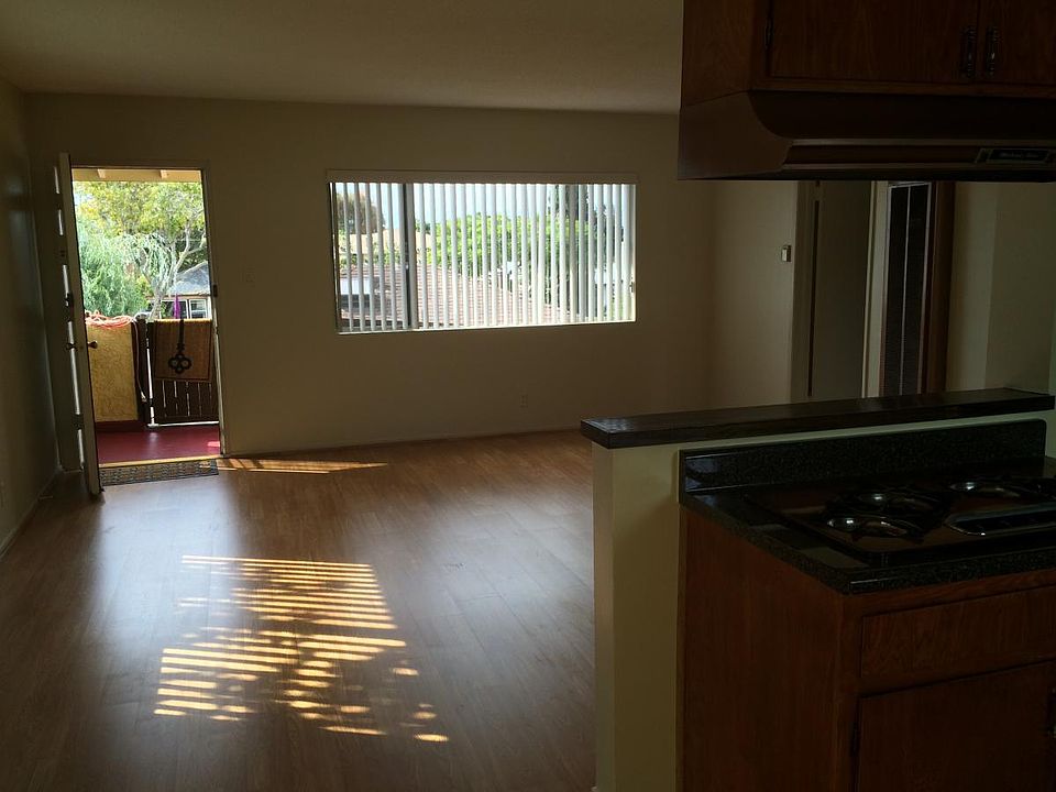 2nd image of 3640 Beethoven St APT 2