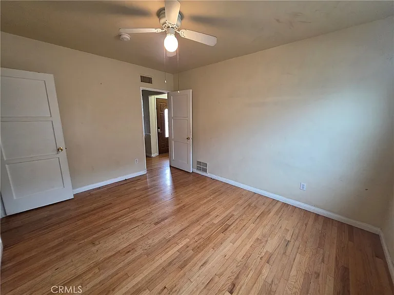 25 E San Marino Ave #25 — Photo 14