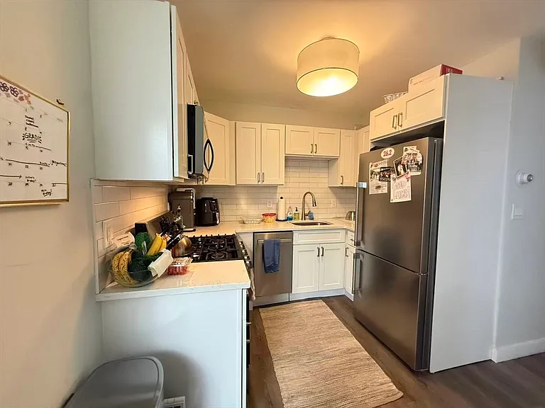 351 E 8th St #1 — Photo 1