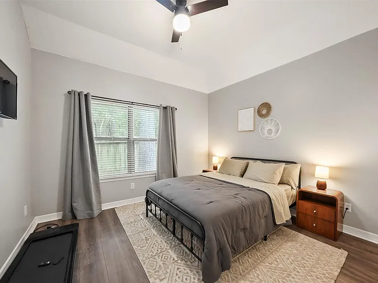 11307 Alcott Dr — Photo 15
