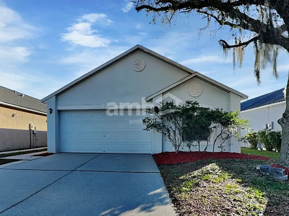 5920 Rotella Dr, Wesley Chapel, FL 33545