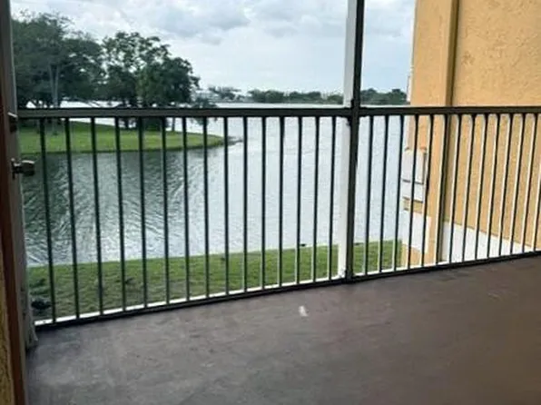 2361 NW 33rd Street #610, Oakland Park, FL 33309