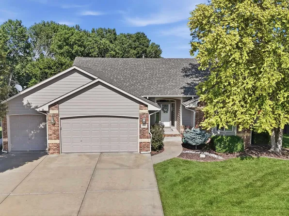 8018 W Palmetto St, Wichita, KS 67205