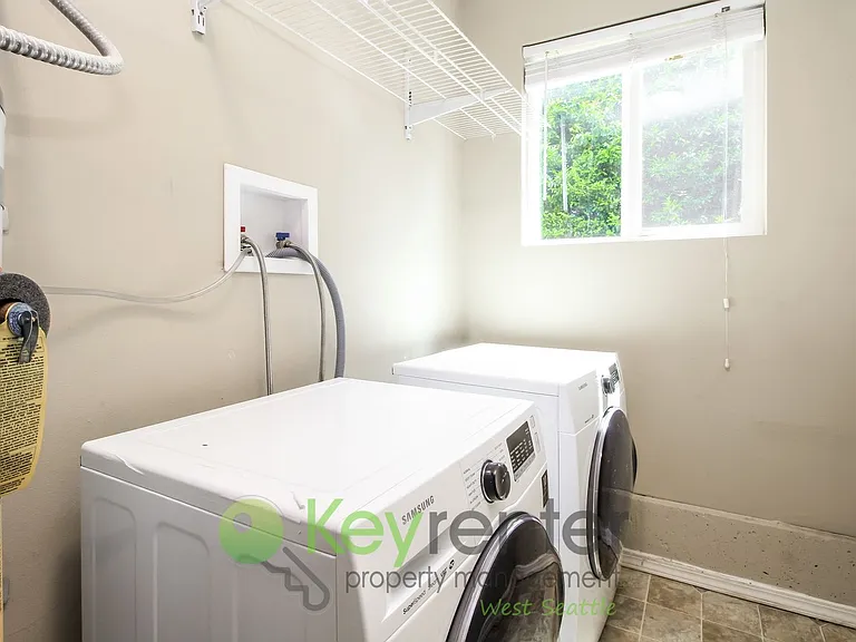 2511 SW 107th Way — Photo 26