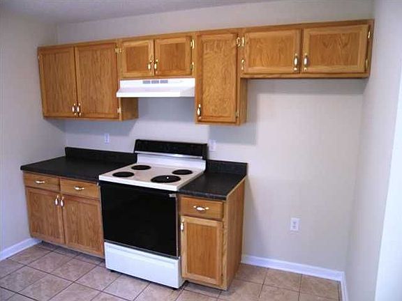 5th image of 251 Everglades Blvd