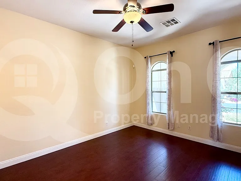 3137 E Fandango Dr — Photo 10