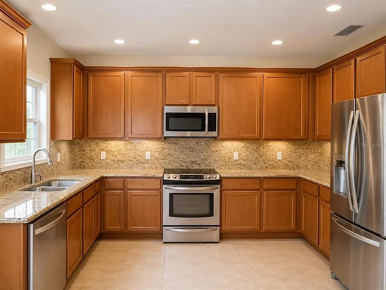 7181 Regina Way — Photo 12