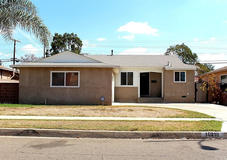 1st image of 15218 Lefloss Ave