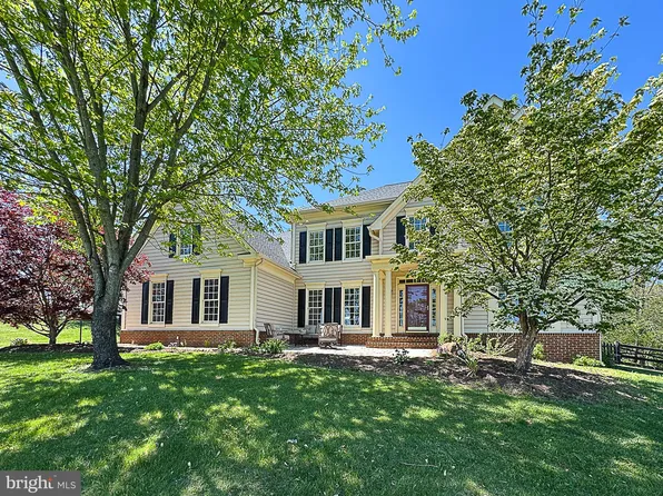 12773 Beebe Ct, Lovettsville, VA 20180