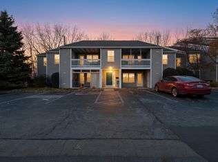 3075 Poplar Creek Dr SE UNIT 303, Kentwood, MI 49512