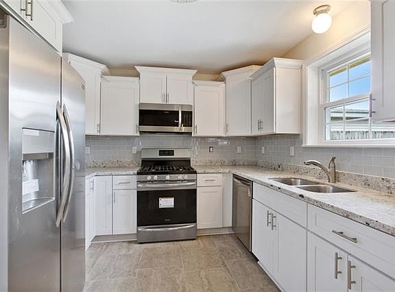4th image of 5105 Topaz Dr