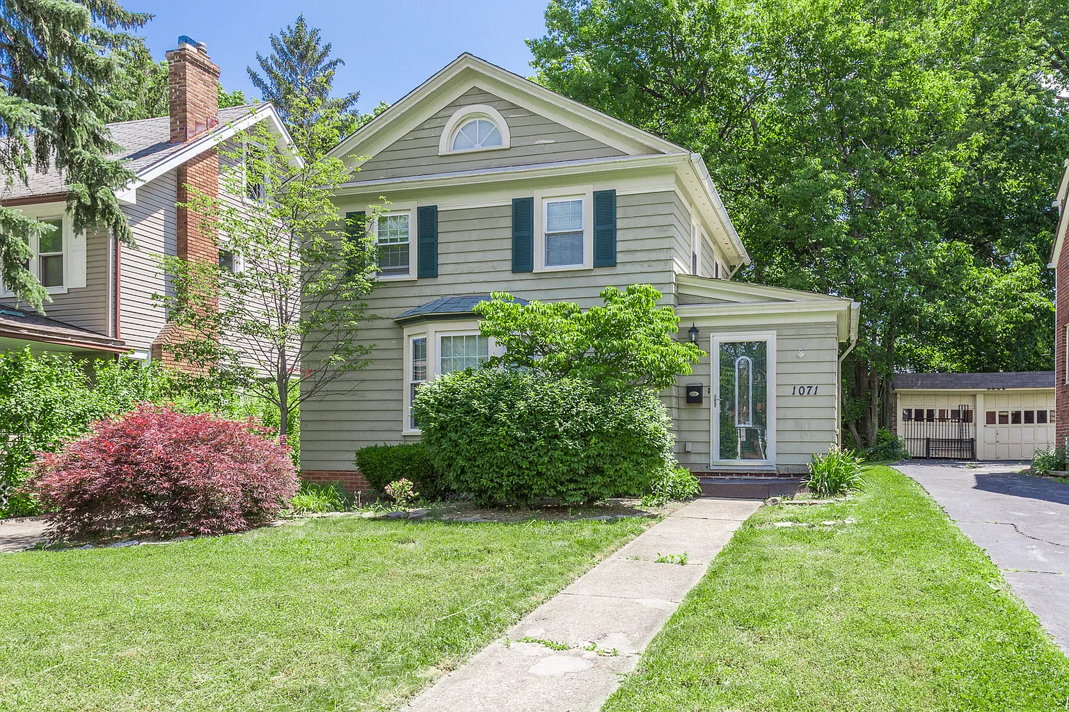 1071 Rushleigh Rd photo 1