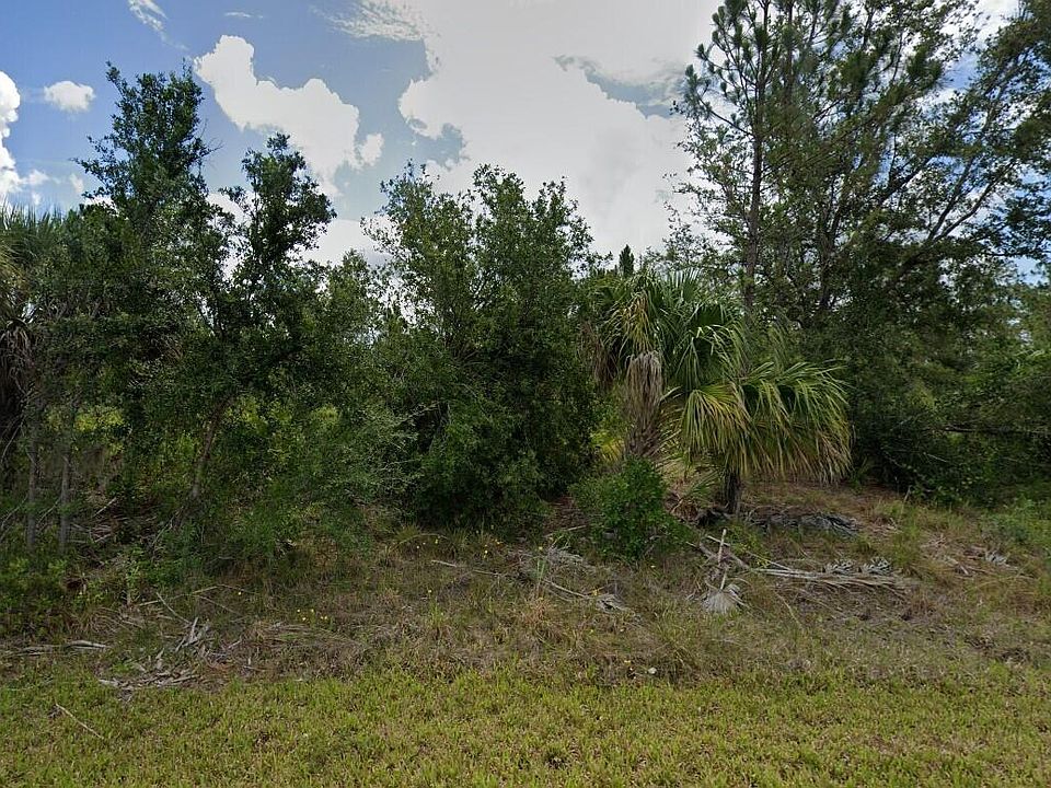 1st image of 2384 Maclachlan Street