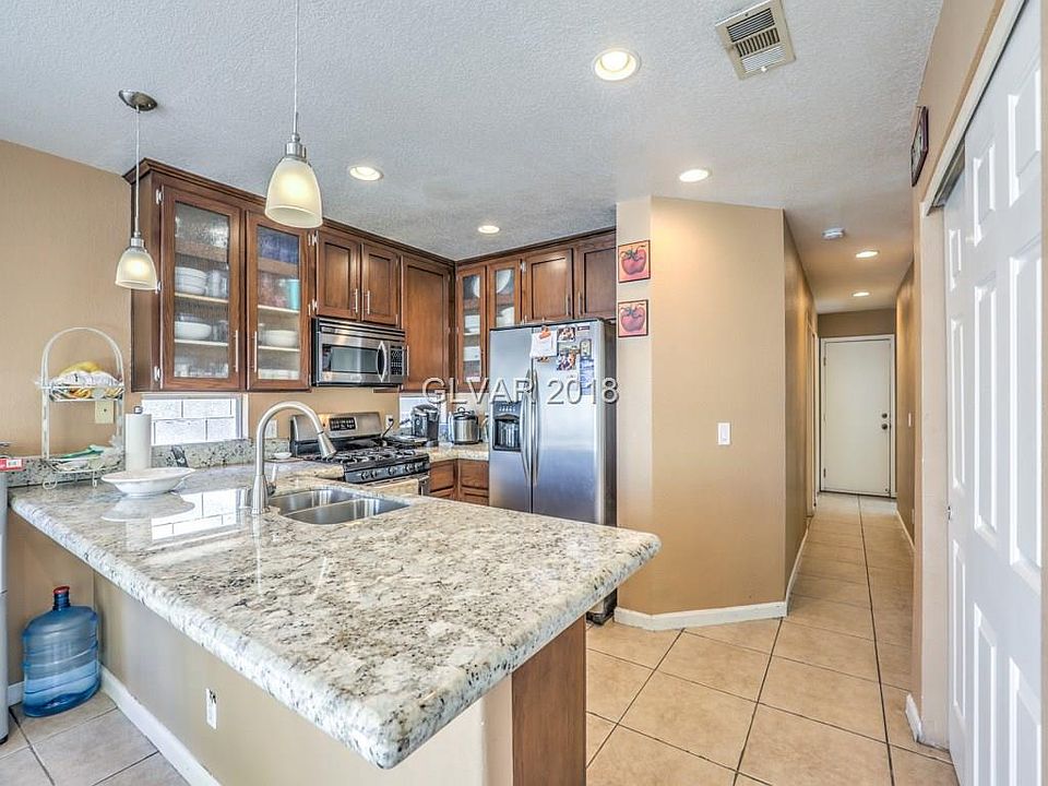 1st image of 5642 Roundrock Dr