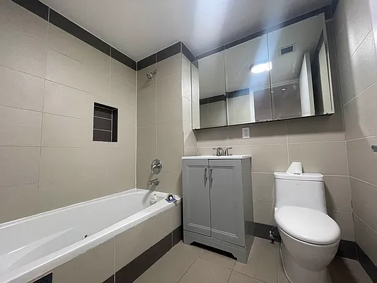 Rented by REAL New York | media 8