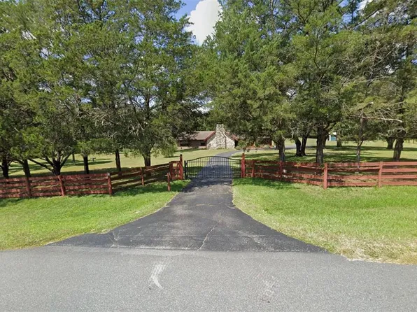 7 Meadow Wood Dr, Ocala, FL 34482