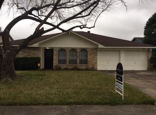 17031 Stone Stile Dr, Friendswood, TX 77546
