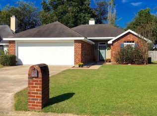 104 Savignon Cir, Broussard, LA 70518