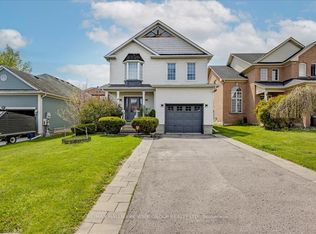19 Silverstone Cres, Georgina, ON L4P 4A5