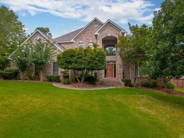 6907 Kensington Dr, Benton, AR 72019