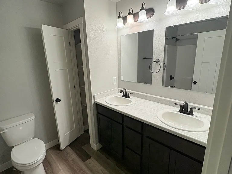 601 Copperfield Dr — Photo 14