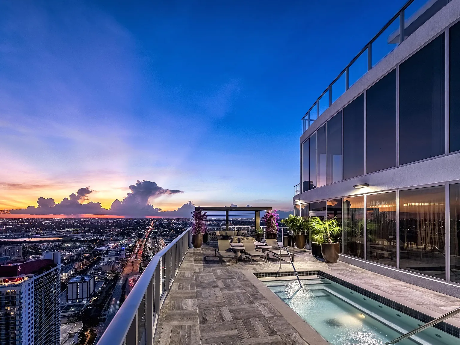 4010 South Ocean Drive 3507 - 1 — Photo 4