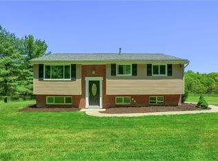 9990 Grubbs Rd, Wexford, PA 15090