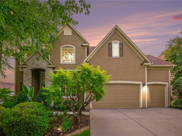 11515 W 146th Ter, Olathe, KS 66062