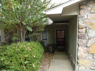 12 Rockledge Pl, Maumelle, AR 72113