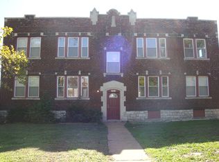 4215 Lawn Ave APT 2S, Saint Louis, MO 63109