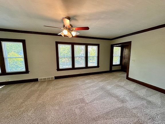 4th image of 1269 W Clifton Blvd #Up