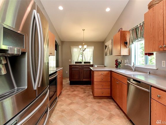 4th image of 1830 20th Ave SE