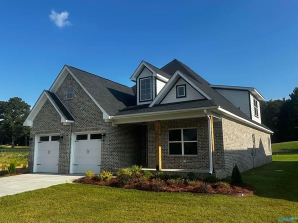 2841 Cherokee Ridge Dr, Union Grove, AL 35175