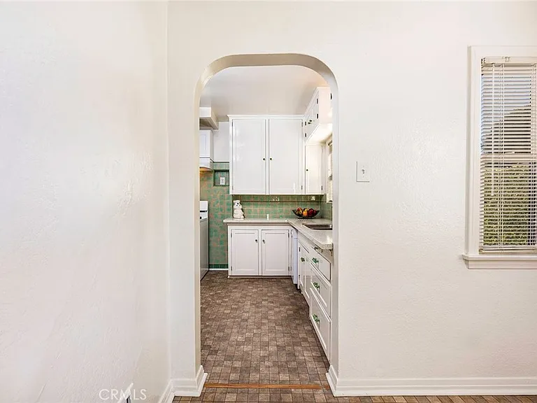 429 Olive Ave — Photo 16