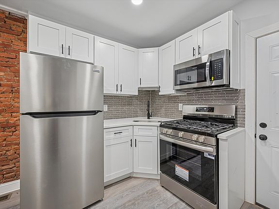 5th image of 1213 N Ringgold St