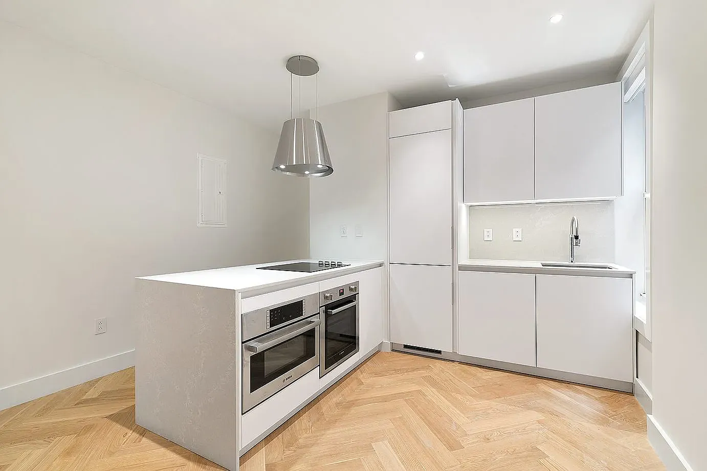 336 West 95th Street — Photo 1