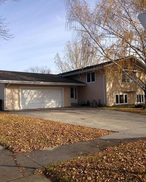 2nd image of 5066 5th Ave N