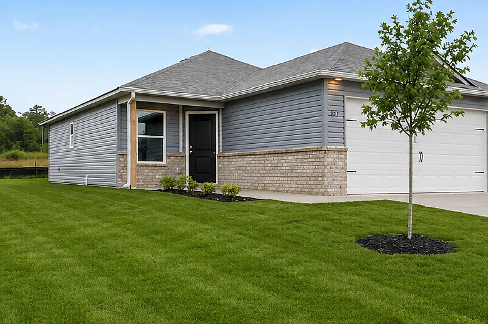821 Ashford Dr