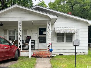 311 Barnes St, Mullins, SC 29574