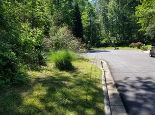 1016 Pine Ridge Dr, Stone Mountain, GA 30087